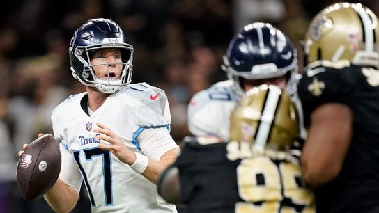 Titans' offense, Chargers' defense seek improvement (NFL)