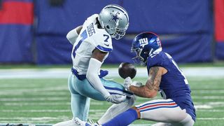 Reports: Cowboys CB Trevon Diggs on crutches after practice (NFL)