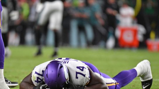 Vikings OT Oli Udoh (quad) to miss rest of season (NFL)