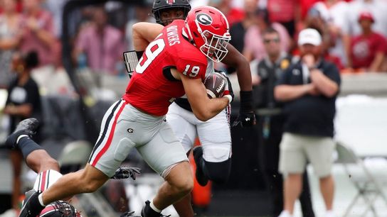 No. 1 Georgia rallies to beat South Carolina, 24-14 (College Football)