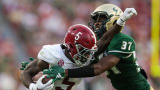 Alabama falls to No. 13, Texas jumps to No. 3 in poll (College Football)