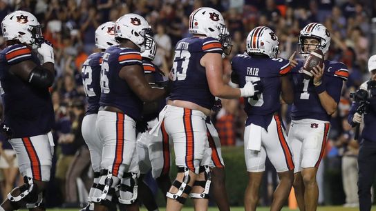 Payton Thorne powers Auburn past Samford (College Football)