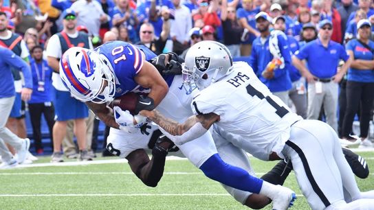 Josh Allen, Bills bounce back, blow out Raiders (NFL)