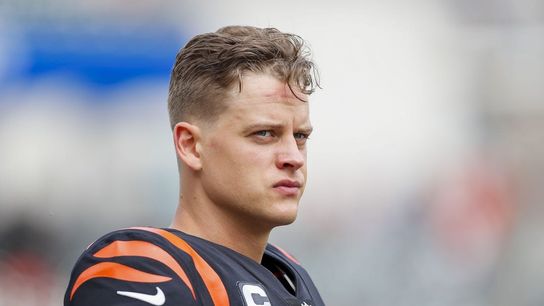 Bengals QB Joe Burrow (calf) remains day-to-day (NFL)