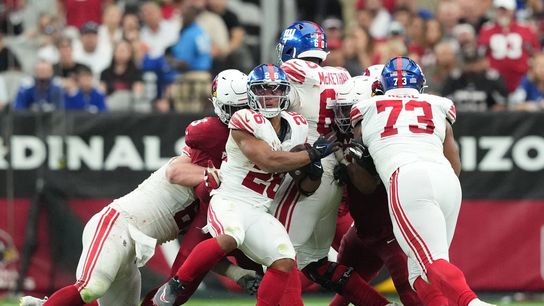 Giants RB Saquon Barkley (ankle) helped off field (NFL)