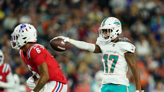 Dolphins rule out WR Jaylen Waddle (concussion) vs. Broncos (NFL)