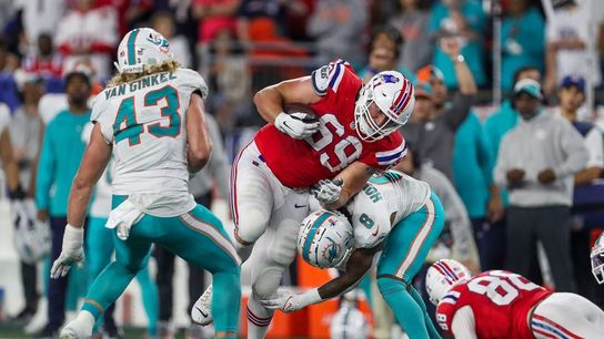 Report: Patriots starting G Cole Strange to miss start of season (NFL)