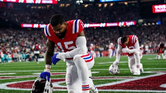 Patriots RB Ezekiel Elliott all business in return to Dallas (NFL)