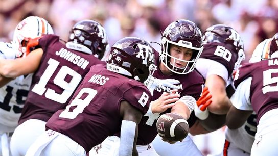 Texas A&M enters Arkansas clash with QB concerns (College Football)