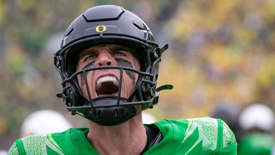 After big win, No. 9 Oregon takes unbeaten mark to Stanford (College Football)