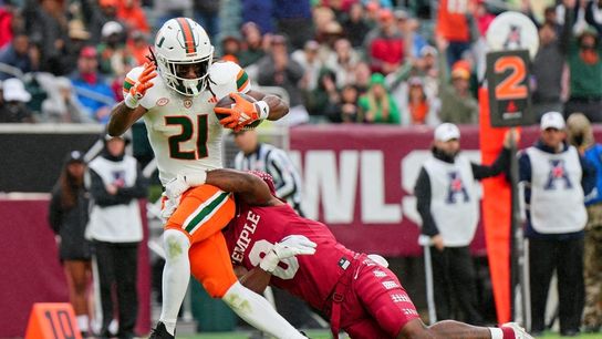 Tyler Van Dyke, No. 20 Miami blow past Temple (College Football)