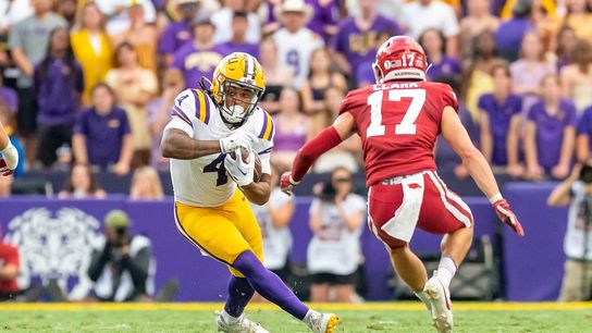 FG in closing seconds lifts No. 12 LSU past Arkansas (College Football)