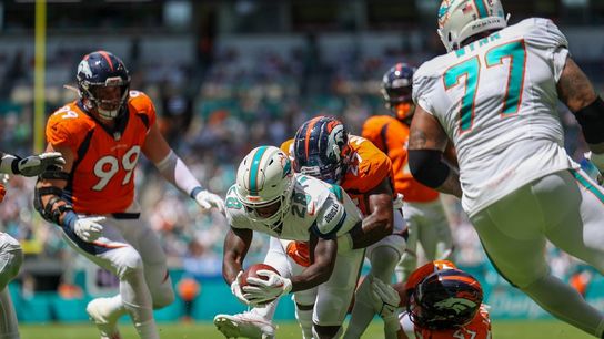 Dolphins pour it on with 70-20 rout over Broncos (NFL)