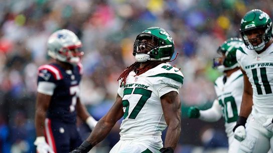 Jets reach 2-year, $17.25M deal with LB C.J. Mosley (NFL)