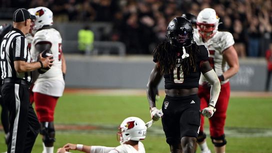 NC State hopes QB change ignites offense against Marshall (College Football)