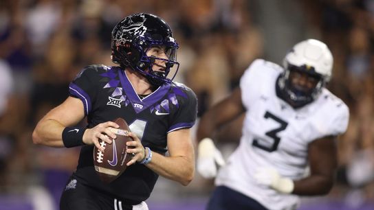 West Virginia blocks late field goal tries in edging TCU (College Football)