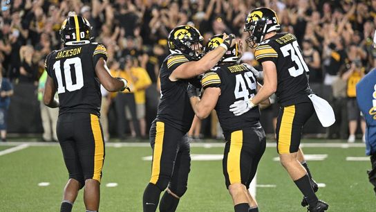 Iowa takes control late to defeat Michigan State (College Football)