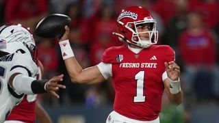 Bolstered by dominant defense, No. 24 Fresno State visits Wyoming (College Football)