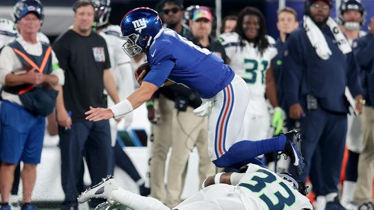 Seahawks S Jamal Adams (concussion) exits game (NFL)