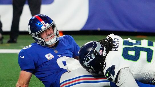 Seahawks stuff Giants, cruise to 24-3 win (NFL)