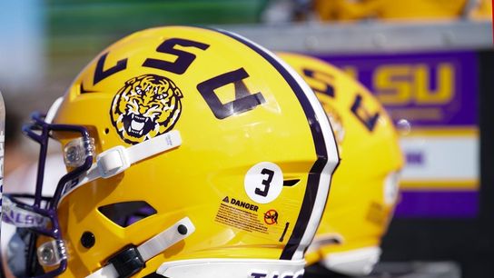 Reports: LSU promotes Joe Sloan, Cortez Hankton to co-OCs (College Football)