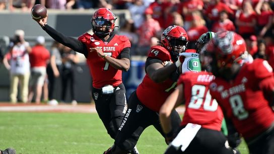 QB MJ Morris settles down, leads NC State past Marshall (College Football)