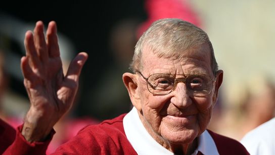 Legendary coach Lou Holtz dies at 89 (College Football)