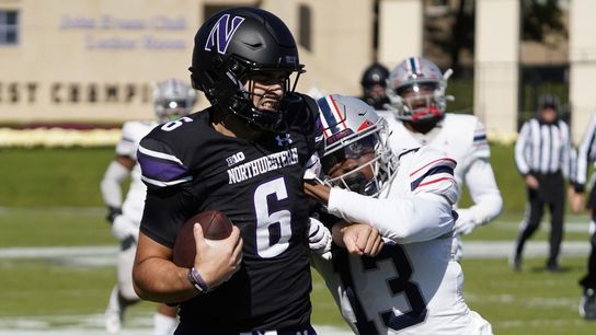 Northwestern fends off pesky FCS Howard, 23-20 (College Football)