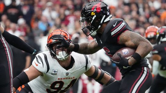 Cardinals RB James Conner (knee) questionable to return (NFL)