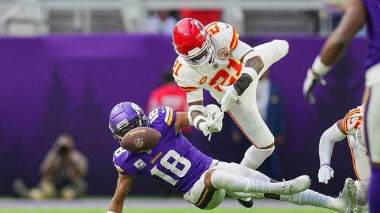 Vikings WR Justin Jefferson sustains hamstring injury vs. Chiefs (NFL)