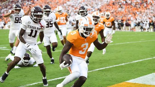 Special teams, defense lift No. 19 Tennessee past Texas A&M (College Football)