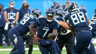 Titans to play two QBs if Ryan Tannehill (ankle) can't play (NFL)
