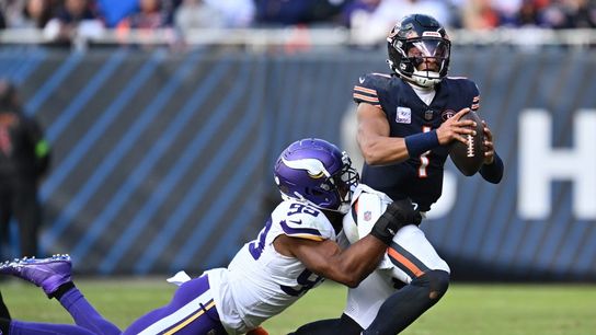 Bears QB Justin Fields doubtful, surgery possible (NFL)
