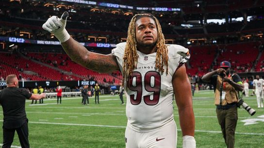 Report: 49ers land Chase Young from Commanders for third-rounder (NFL)