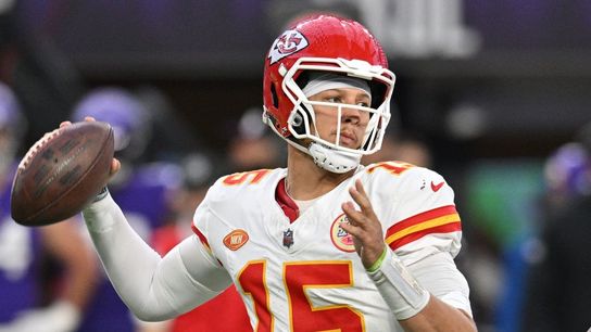 Chiefs QB Patrick Mahomes is team's backup punter (NFL)