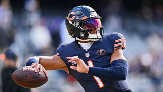 Bears QB Justin Fields out, Tyson Bagent to start vs. Raiders (NFL)