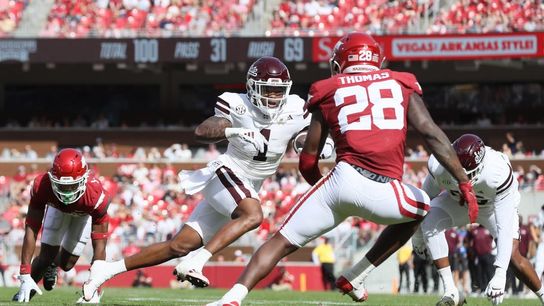 Mississippi State wins defensive battle at Arkansas (College Football)