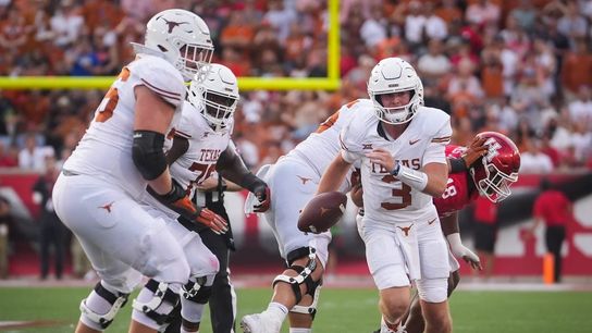 Reports: Texas QB Quinn Ewers (shoulder) to miss multiple games (College Football)