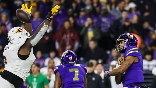 No. 5 Washington escapes upset thanks to pick-6, downs Arizona State (College Football)