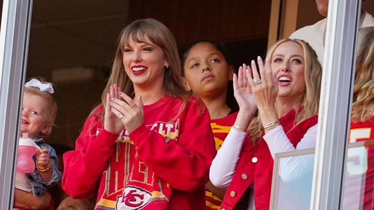 Sportsbooks: I Bet You Think About (Taylor Swift) (NFL)