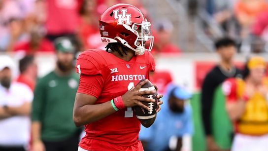Houston and host Kansas State clash for first time (College Football)