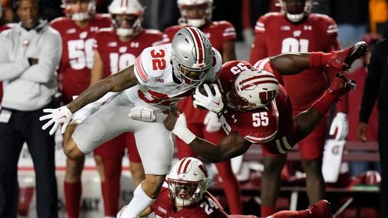 No. 3 Ohio State rolls over Wisconsin to stay unbeaten (College Football)