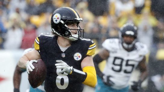 Steelers QB Kenny Pickett ruled out with rib injury (NFL)