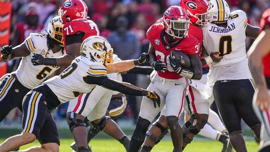 No. 2 Georgia holds off No. 12 Missouri for 26th straight win (College Football)