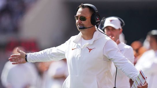 Can No. 7 Texas maintain playoff push against TCU? (College Football)
