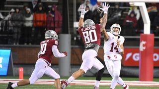 Stanford sneaks by Washington St. in low-scoring affair (College Football)