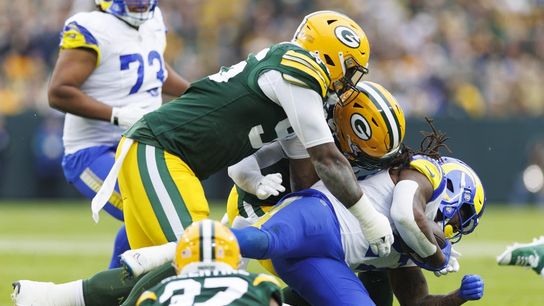 Packers shut down Rams 20-3, end losing skid (NFL)