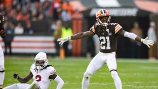 Browns CB Denzel Ward injures knee, questionable vs. Texans (NFL)