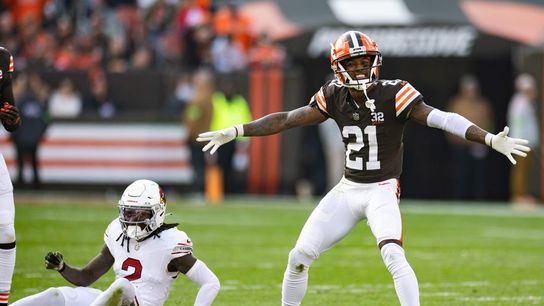Browns CB Denzel Ward injures knee, questionable vs. Texans (NFL)