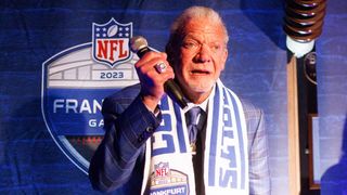 Colts' Jim Irsay blames 2014 arrest on police prejudice (NFL)